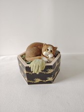Comic and Curious Cats Hat Trick Trinket Box
