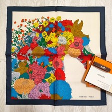 Unused w/box HERMES Petit