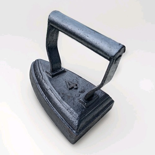 Antique cast iron flat - cast,