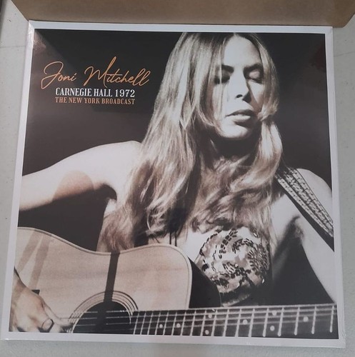 Joni mitchell carnegie hall - joni,