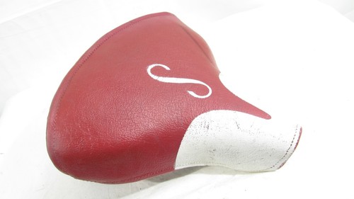 Schwinn seat saddle - s, red