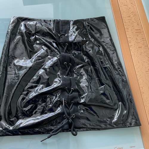 Stretch black pvc - black, laced