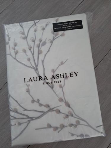 Laura ashley willow winter - laura,