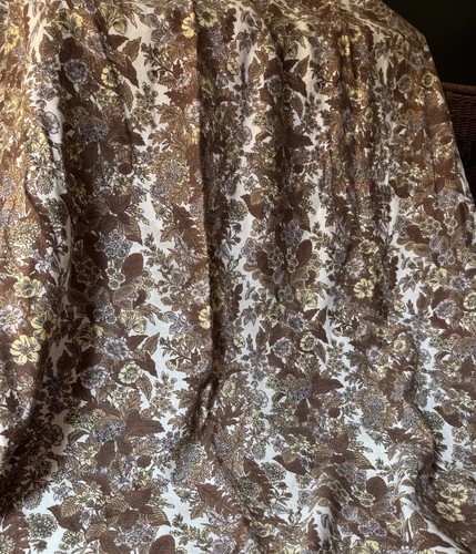 Single long door curtain - ,