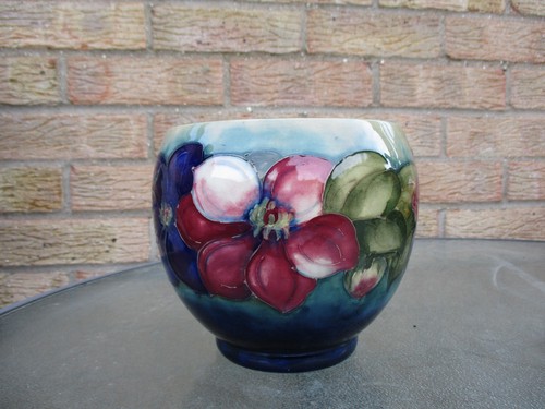 Moorcroft pottery clematis - ,