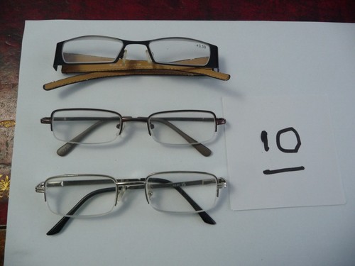 Pairs reading glasses - of,