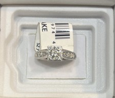 Women’s Size 6 White Gold 1/2 Diamond Ring