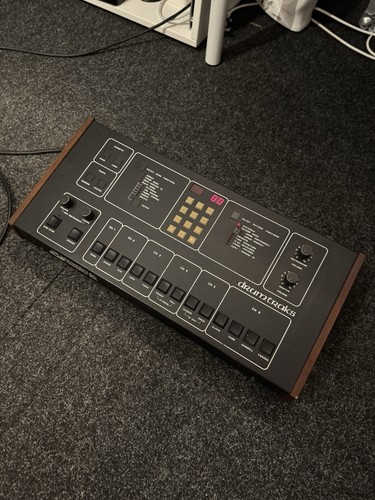 Sequential circuits drumtraks - sequential,
