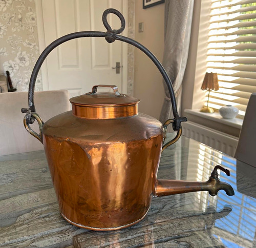 Copper distilling still - distilling,