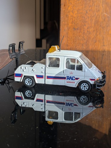 Vintage corgi ford - ford, transit