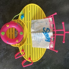 Sindy Hostess Fun Raft 1993 Playset Hasbro