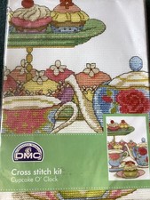 DMC Cross Stitch Kit, Cupcake