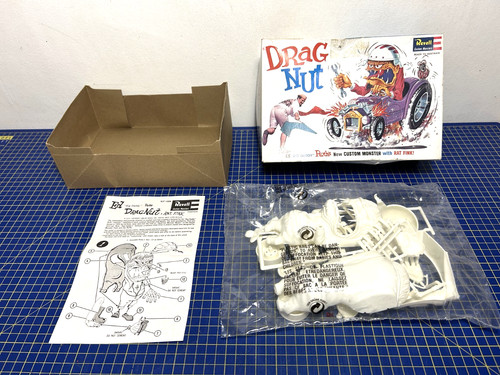 Revell model kit - drag, 1995