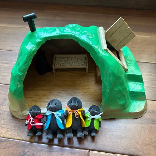 Sylvanian families mole house - mole,