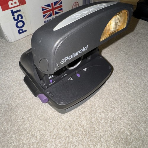 Polaroid cool cam 600 instant - polaroid,