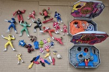 Mighty Morphin Power Rangers various action figures 