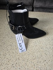 Cowboy style boot