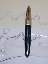 Vintage Parker 61 fountain