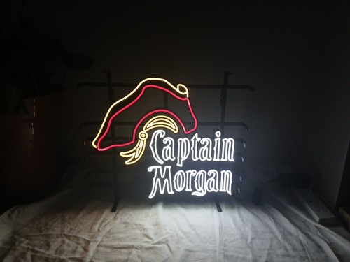 Neon light captain morgan - captain,