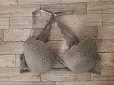 ~~ LANEY WILSON WELL WORN