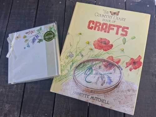The country diary book - country,