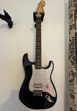 2023 Fender Tom Delonge Stratocaster – Black