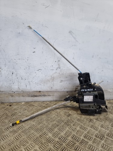 Mercedes e220 door lock - mercedes,