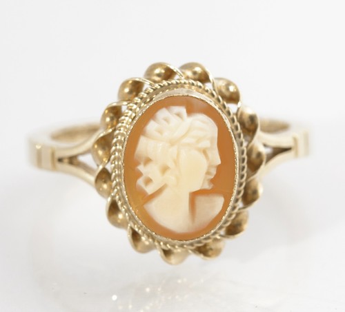 Vintage 9ct gold shell - vintage,