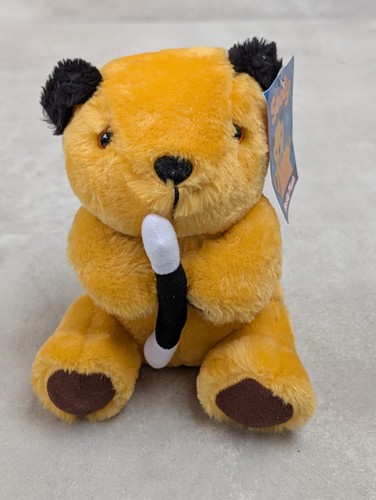Sooty yellow bear with - sooty,