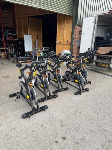 M10 aero studio spin - studio,