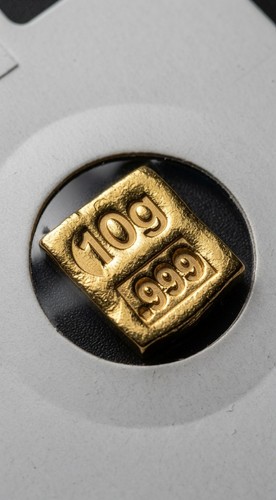 Gram solid 24ct gold - 10,