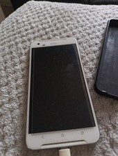 Htc One x9