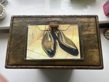 Berluti Bespoke Calligraphy