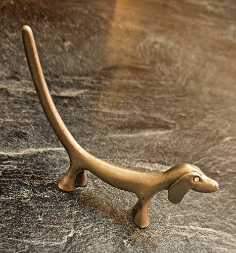 Metal dog figurine sculpture - dog,