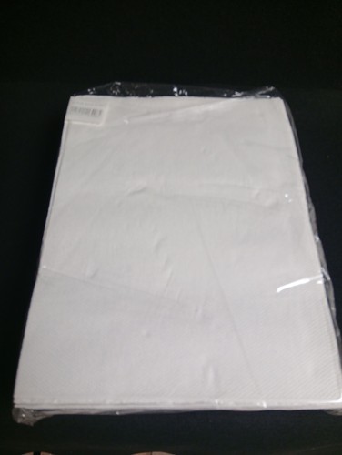 White paper tablecovers - 25,