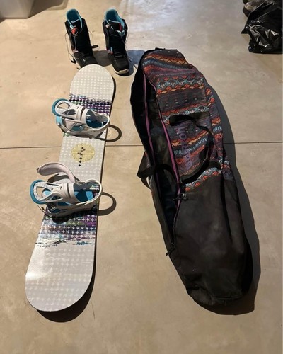 Burton women snowboard - burton,