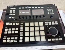 Native Instruments MASCHINE