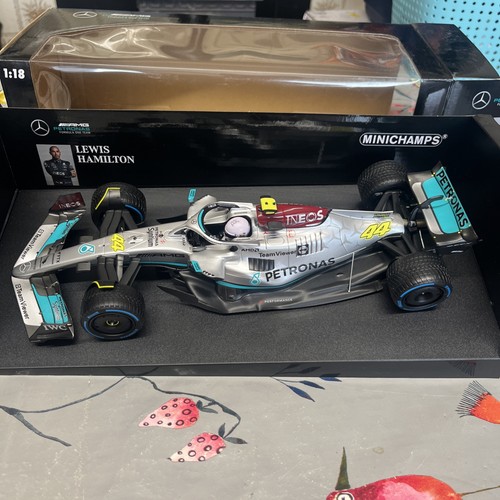 Lewis hamilton minichamps - hamilton, 1:18