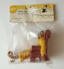 Wilton Party Guy / Hungover Man Cake Topper Decoration 1981 / 1991 - 3" x 3 ¾" 