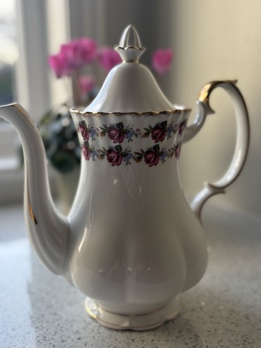 Royal sutherland bone - sutherland, china