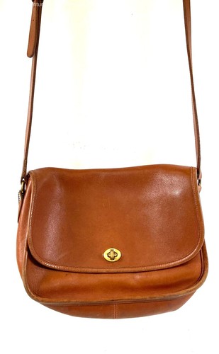 Vintage coach tan - leather, city