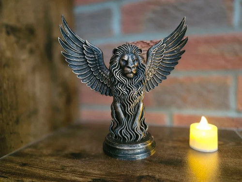 Winged lion figurine ornament - winged,