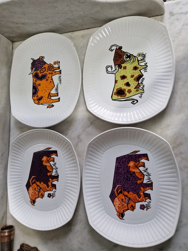 Vintage beefeater plates - vintage,