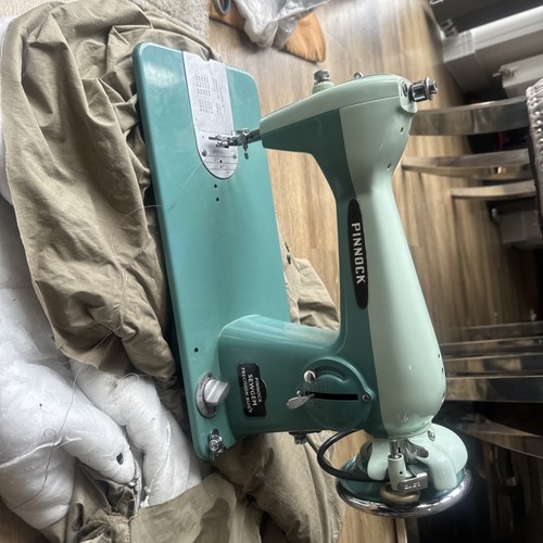 Pinnock sewing machine head - sewing,