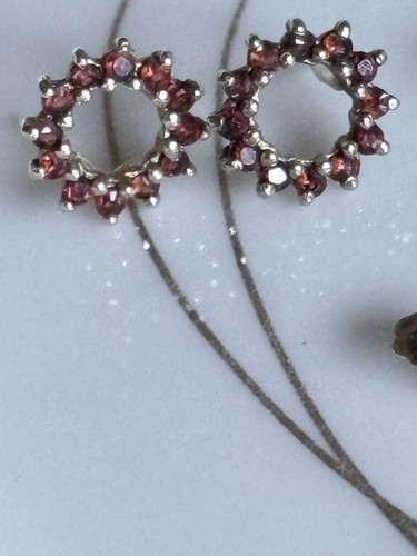 9ct gold bohemian garnet - bohemian,