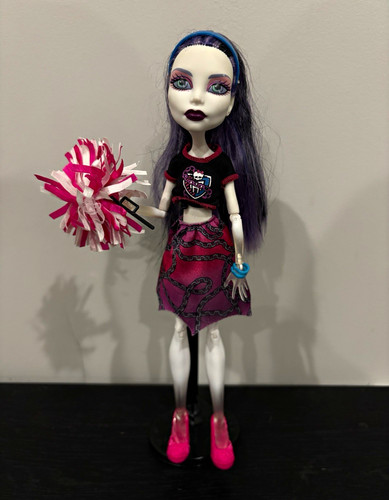 Mattel monster high spectra - monster,