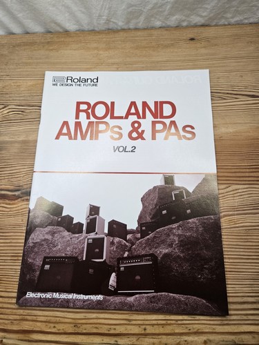 Vintage 1983 roland amps - roland, pas