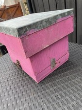 Queen Rearing Mini Hive Apidea