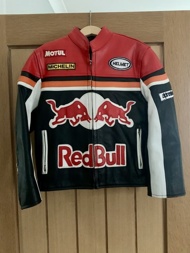 Absolutely mint red - absolutely,