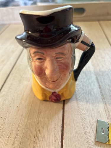Toby jug kelsboro ware mr - jug,, "mr